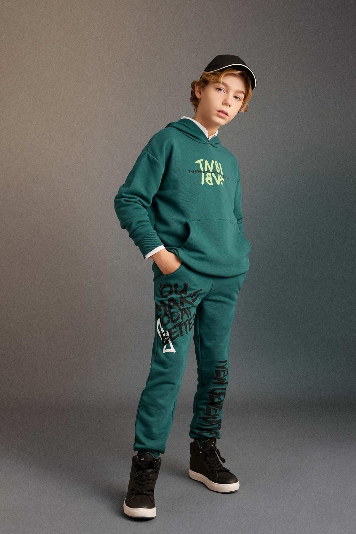 DEFACTO Boys' Printed Jogger Sweatpants