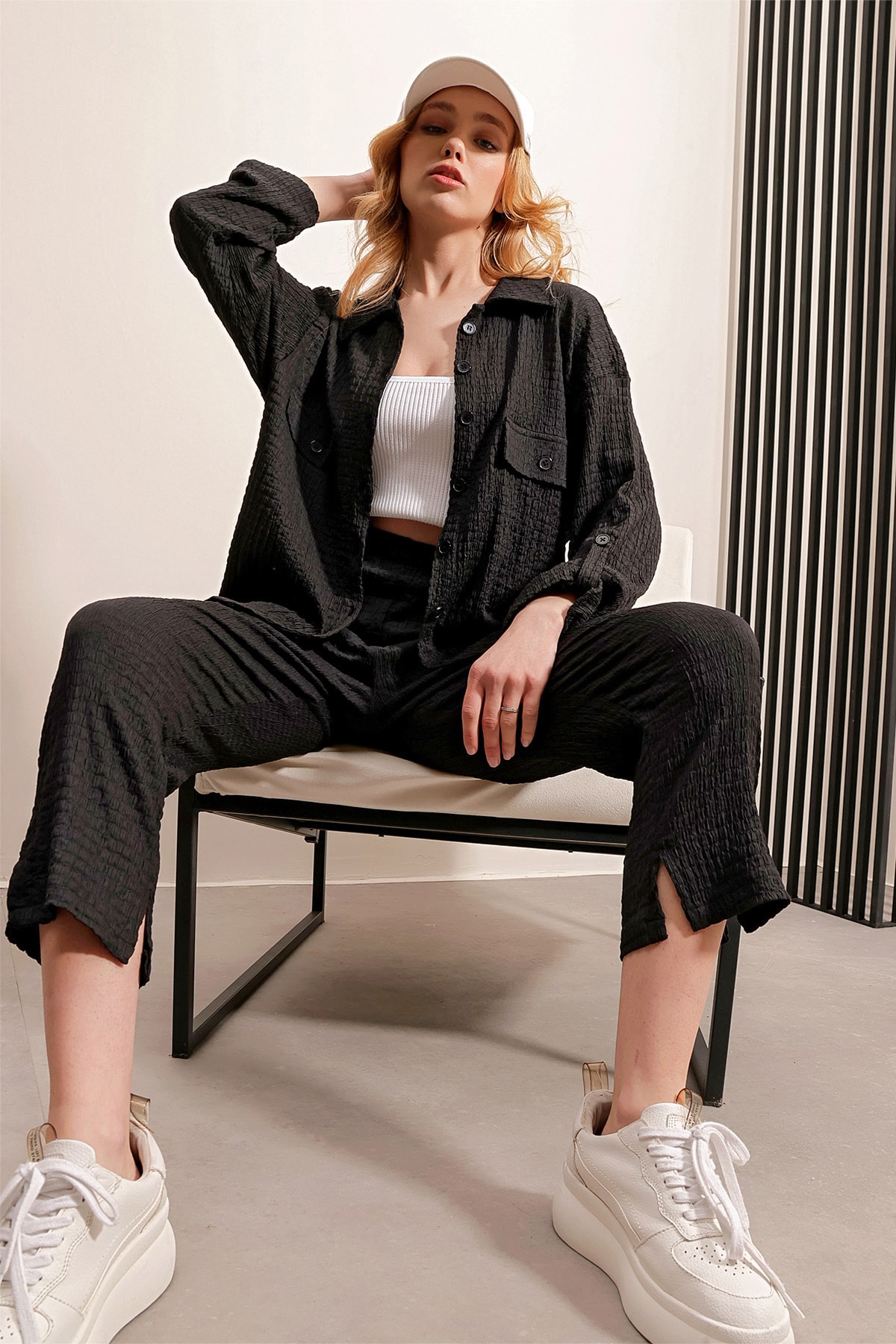Trend Alaçatı Stili Women's Black Polo Neck Double Seekers Suit