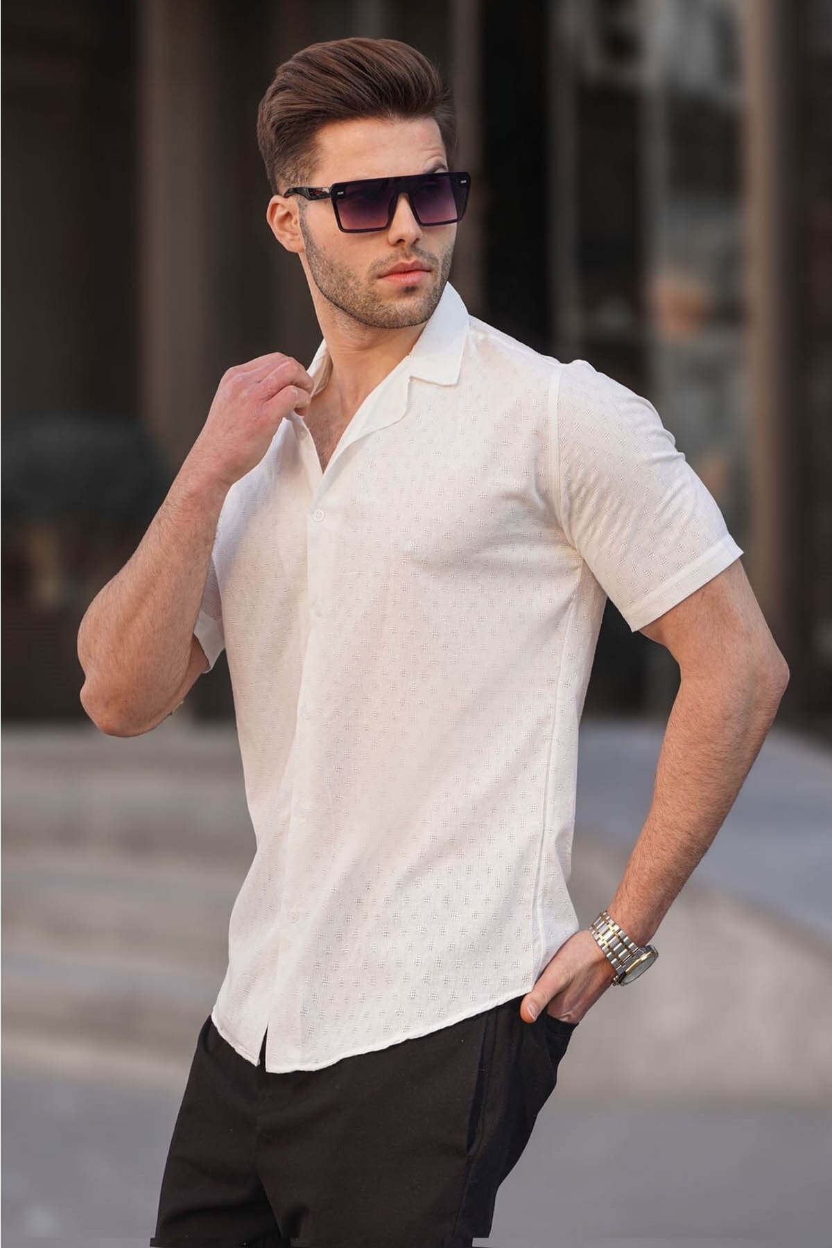 Levně Madmext White Slim Fit 100% Cotton Short Sleeve Men's Shirt 5585