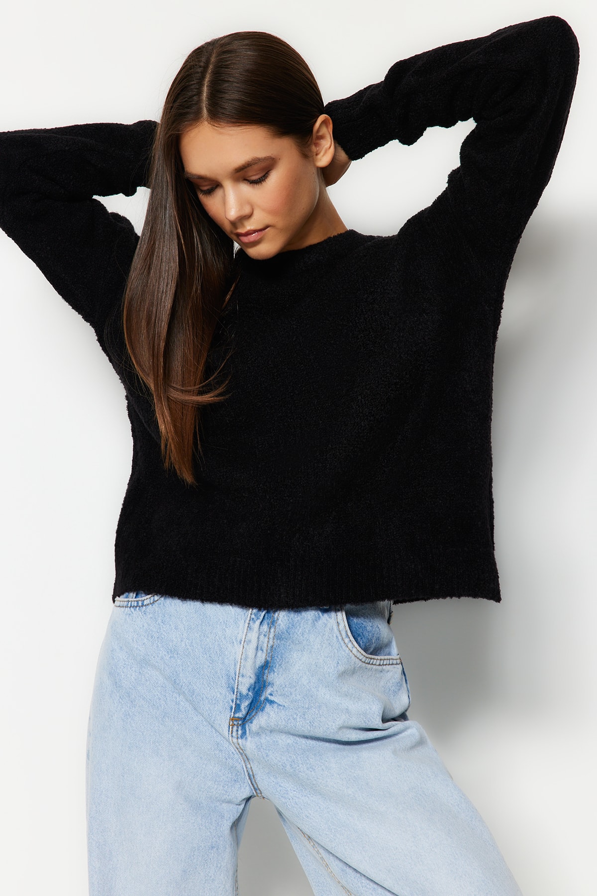 Trendyol Black Boucle Crew Neck Knitwear Sweater