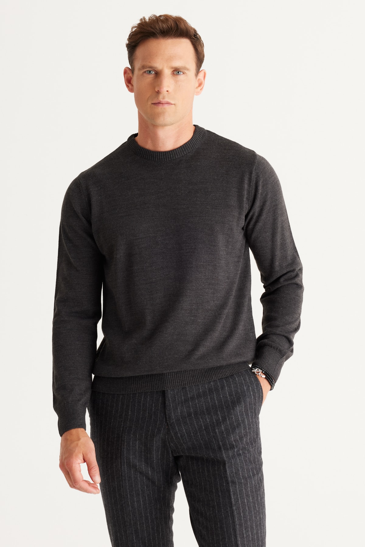 ALTINYILDIZ CLASSICS Men's Anthracite-melange Standard Fit Normal Cut Crew Neck Knitwear Sweater.