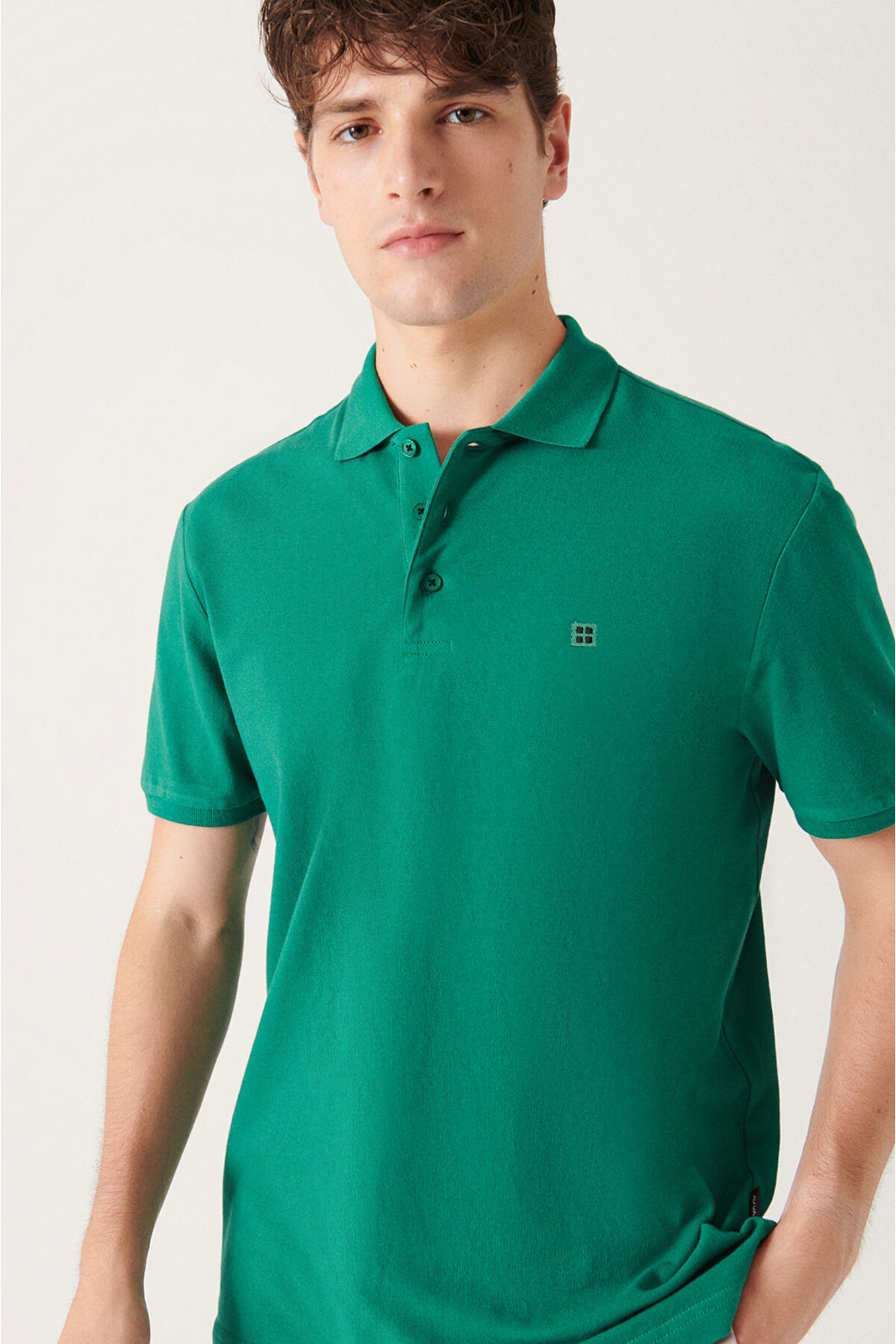 Levně Avva Men's Green 100% Cotton Cool Keeping Regular Fit Polo Neck T-shirt