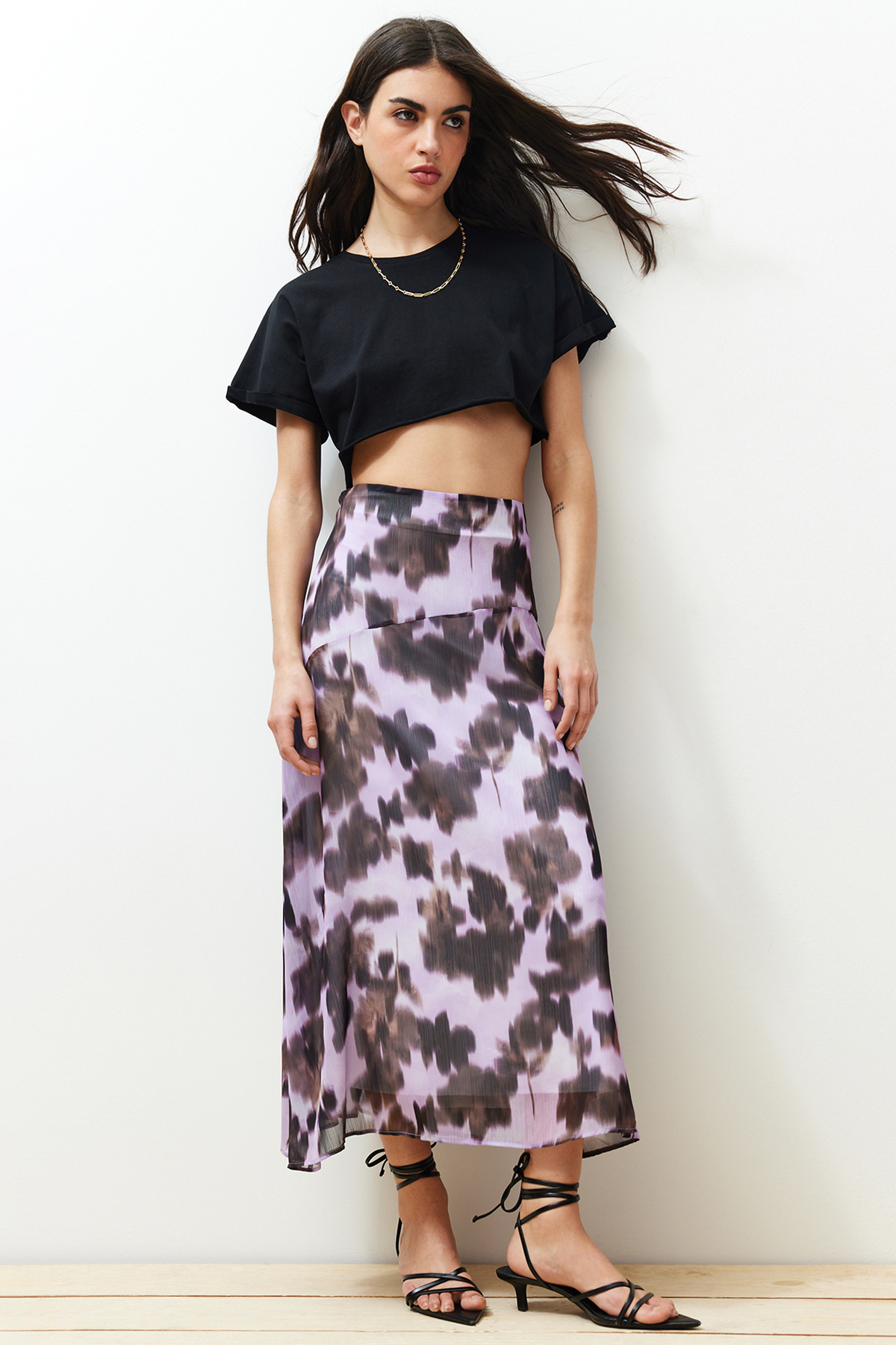 Levně Trendyol Multi Color Patterned Chiffon Fabric A-line Midi Length Woven Skirt