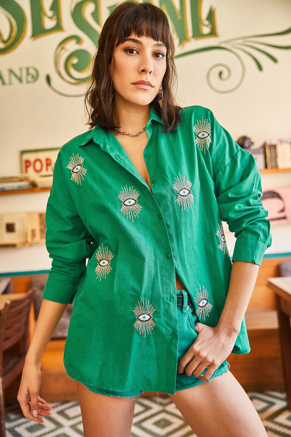 Levně Olalook Women's Grass Green Sequin Detailed Woven Boyfriend Shirt