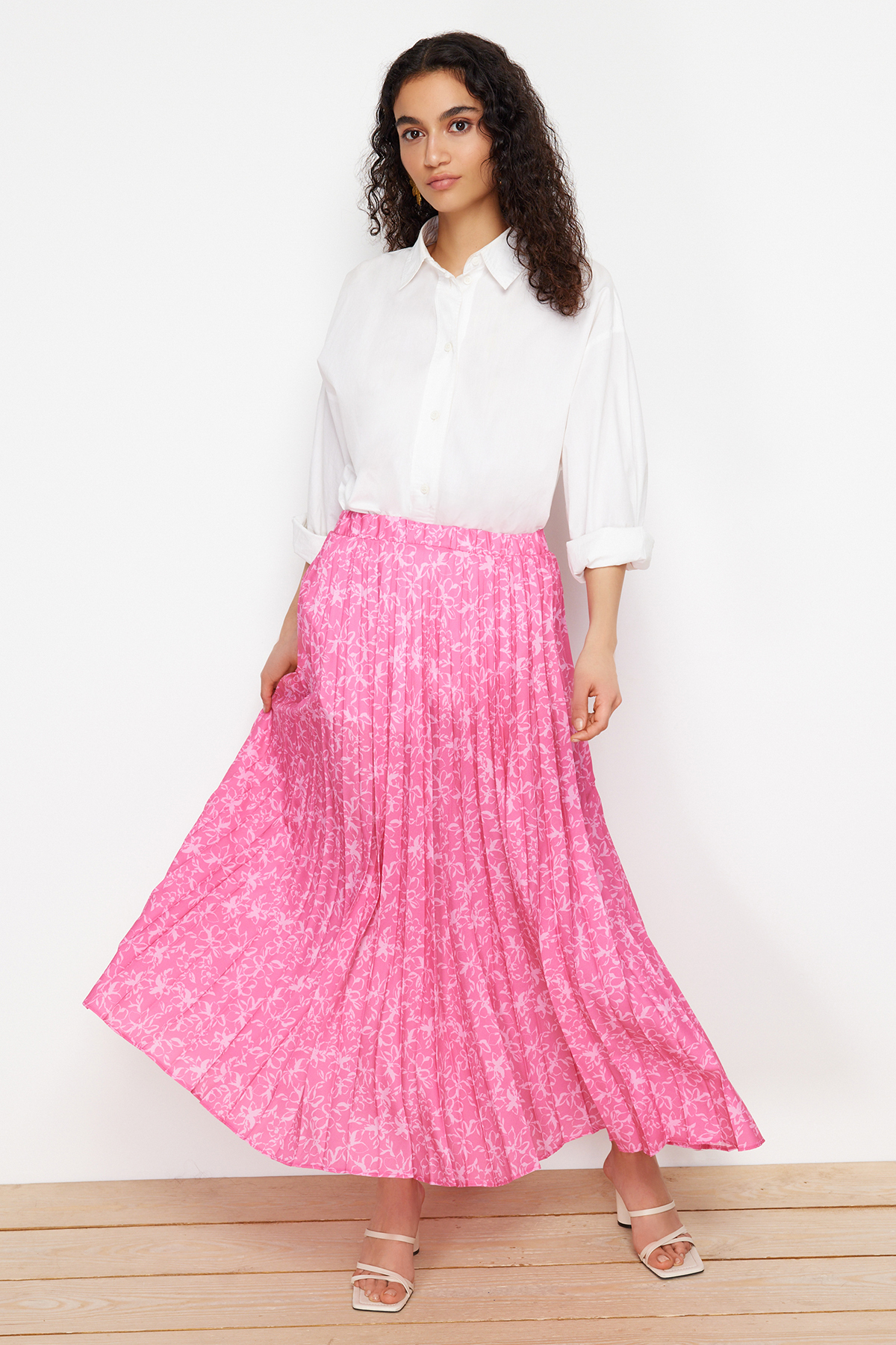 Trendyol Fuchsia Floral Patterned Pleated Elastic Waist Woven Skirt