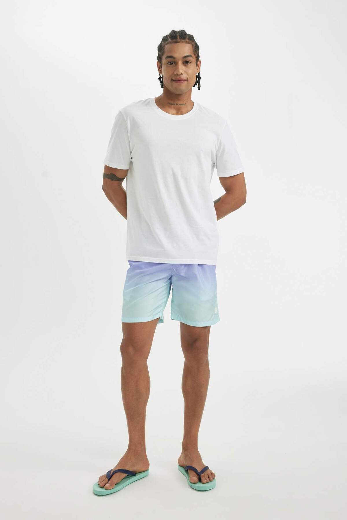 DEFACTO Regular Fit Above Knee Sea Shorts