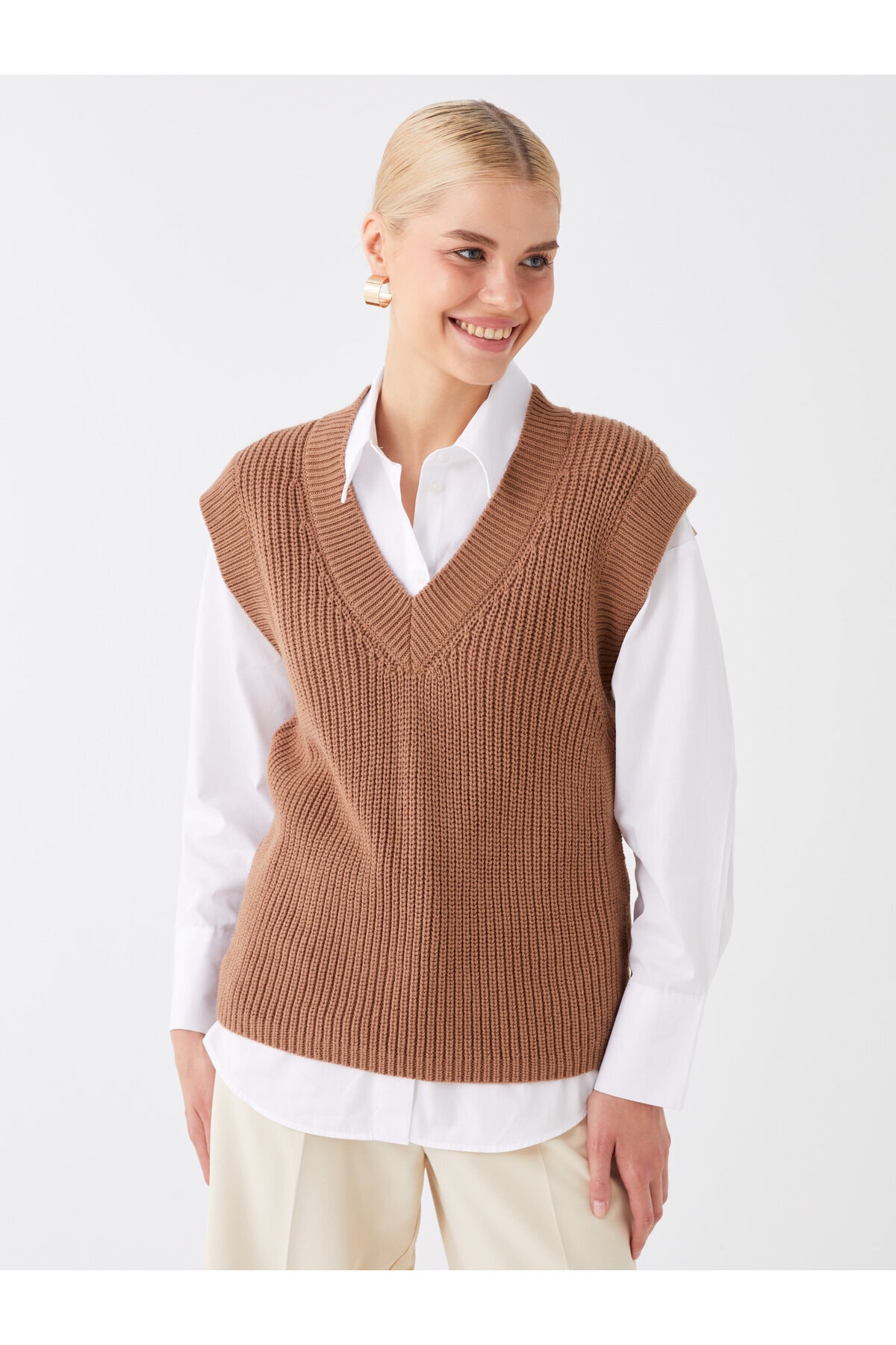 LC Waikiki Women's Plain V-Neck Knitwear Sweater