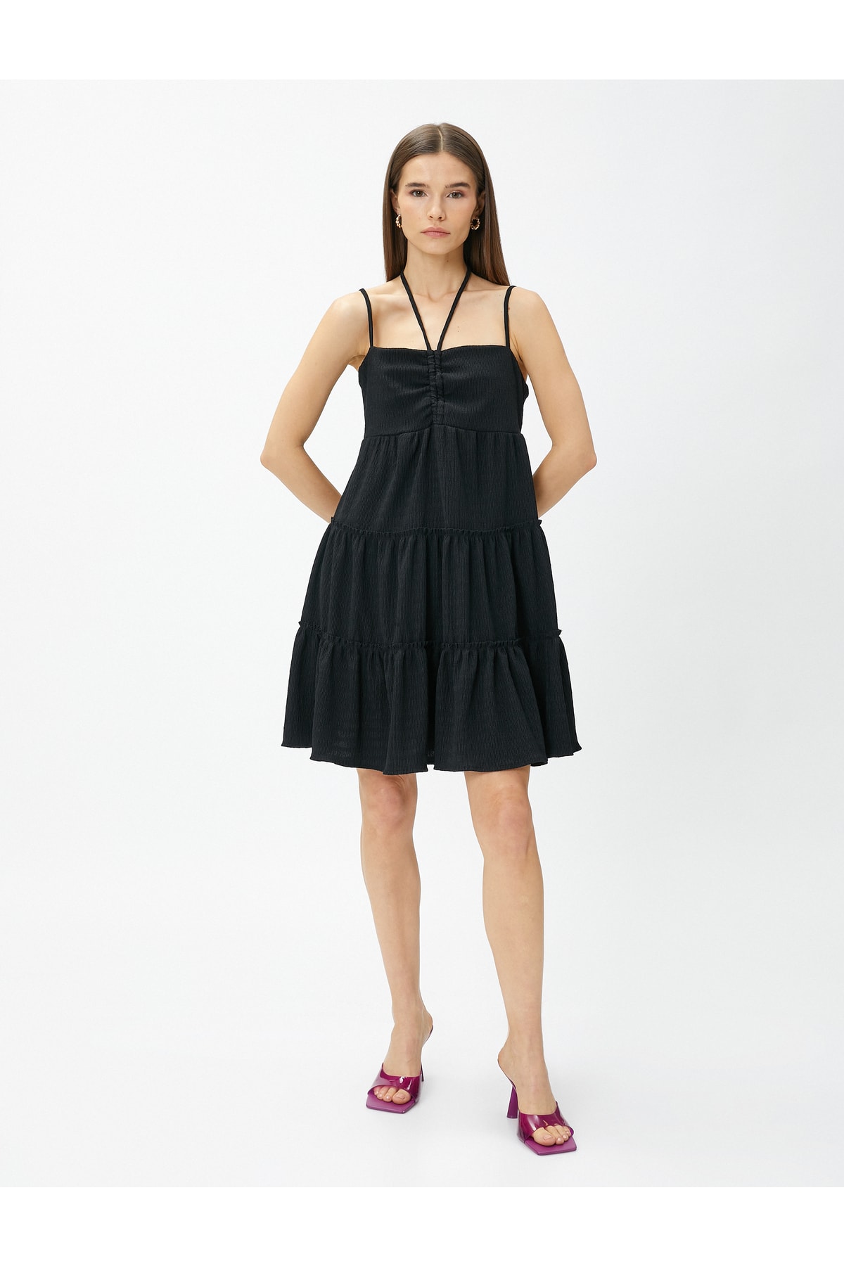 Levně Mini šaty Koton stupňovité s detailem ramínek
