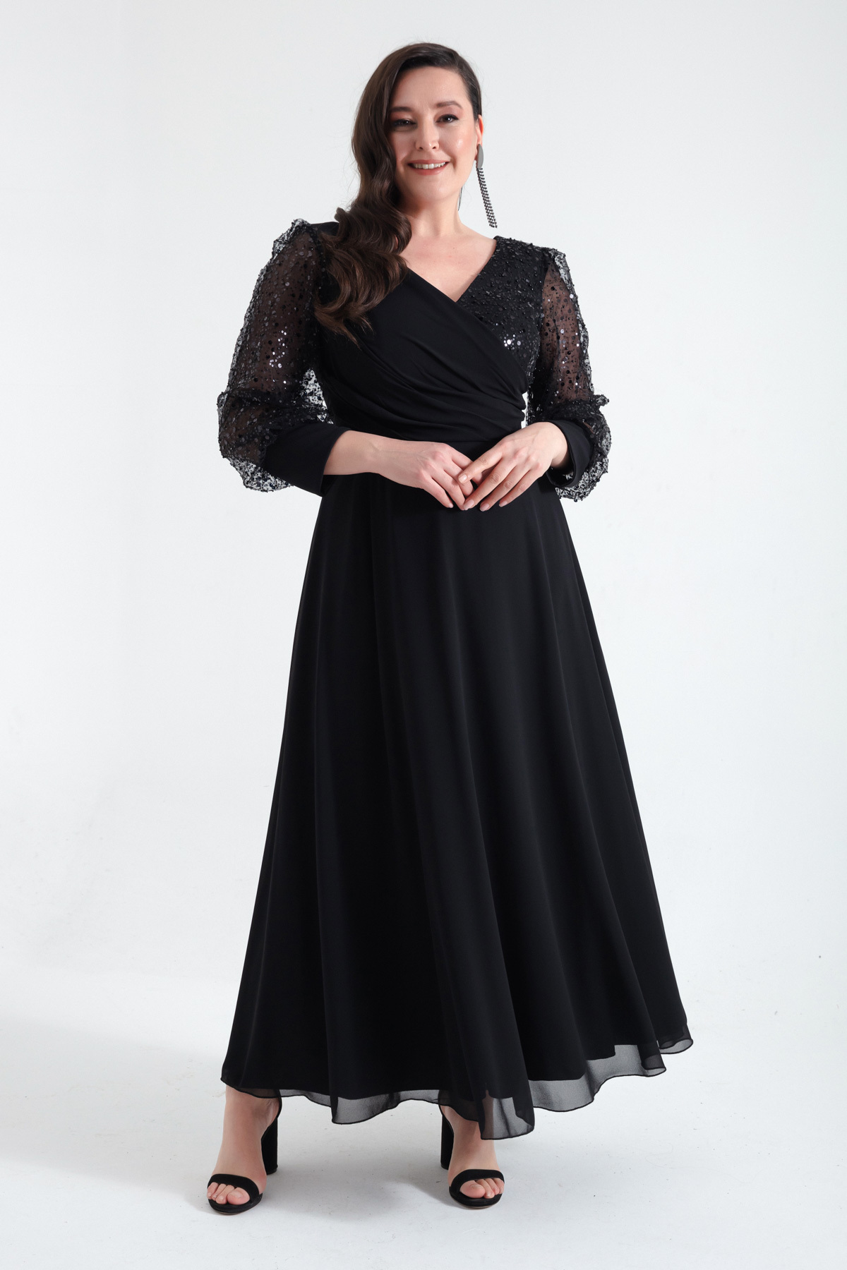 Lafaba Women's Black Plus Size Evening Dress with Beaded Sleeves