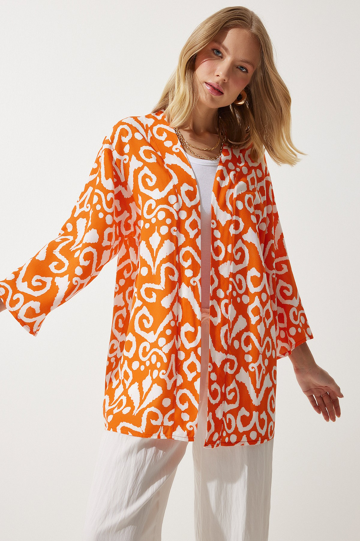 Happiness İstanbul Women's Orange Ecru Patterned Viscose Kimono