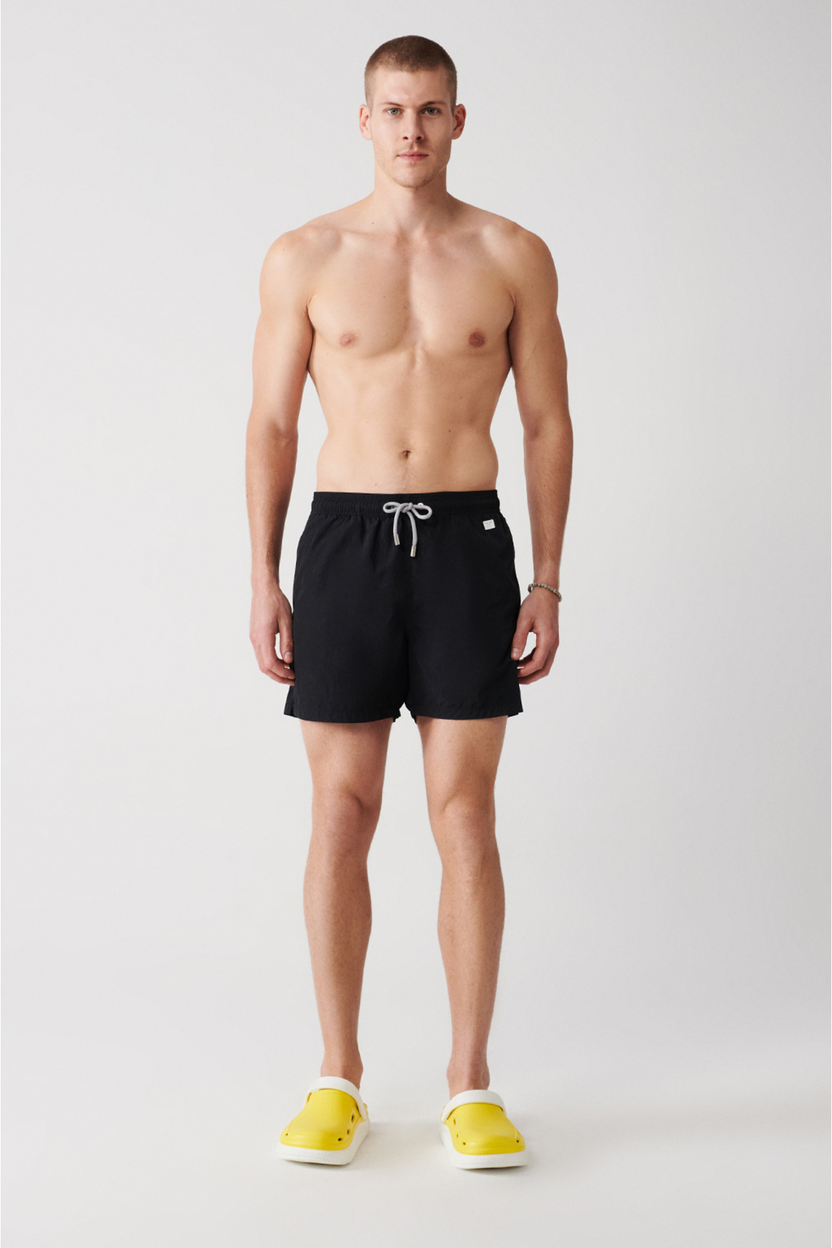 Avva Men's Black Quick Dry Standard Size Plain Special Box Swimsuit Marine Shorts