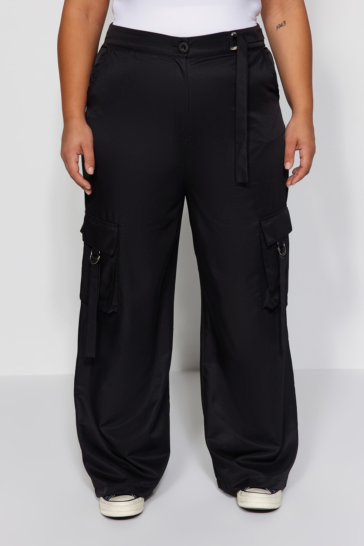 Trendyol Black Wide Leg Parachute Pantaloni țesute