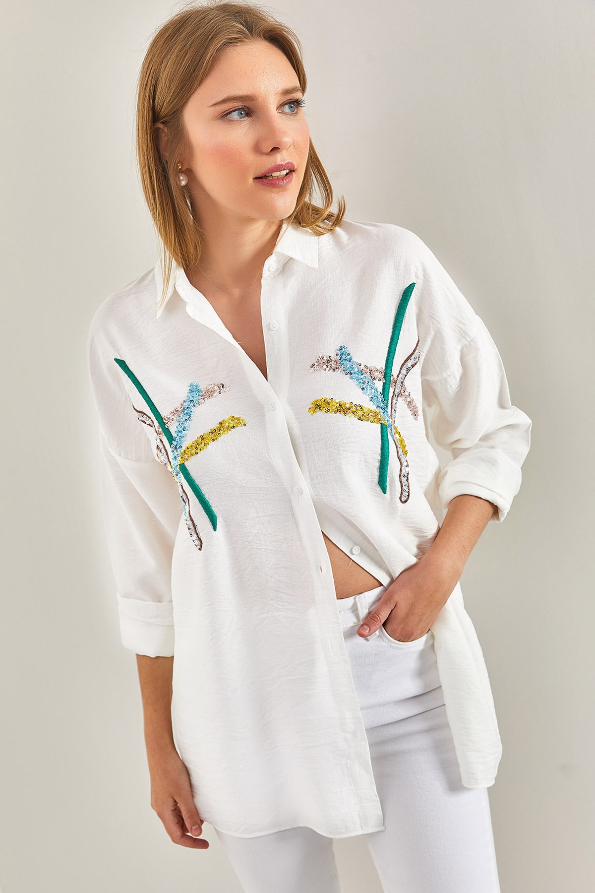 Bianco Lucci Women's Stamp Palette Embroidered Linen Ayrobin Shirt