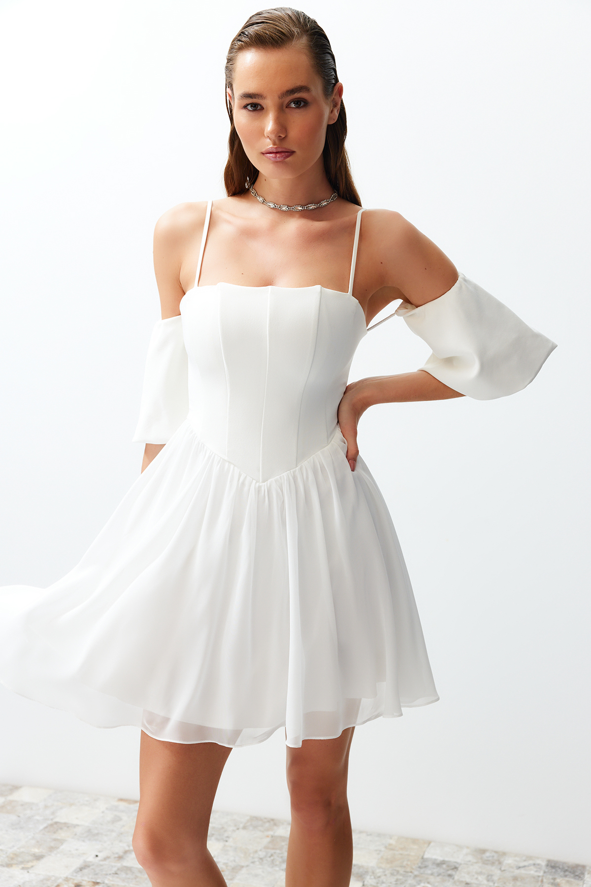 Trendyol Bridal White A-Cut Corset Detailed Woven Short Wedding/Wedding Elegant Evening Dress