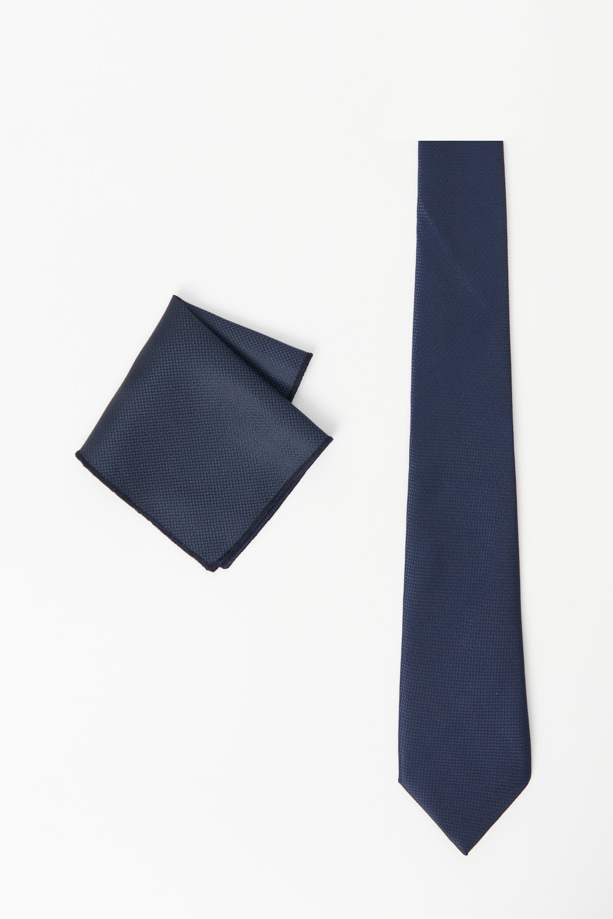 ALTINYILDIZ CLASSICS Men's Navy Blue Patterned Tie-handkerchief Set