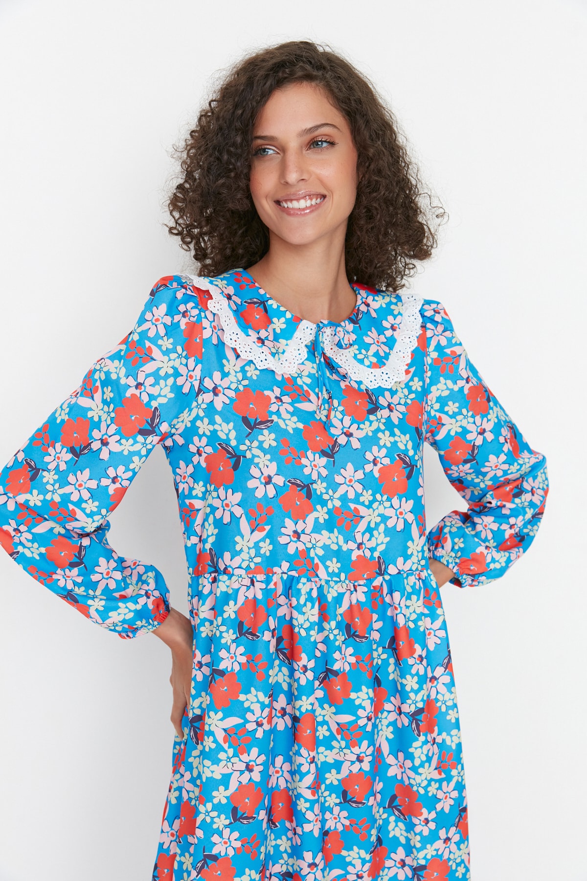 Trendyol Blue Baby Collar Floral Pattern Woven Dress