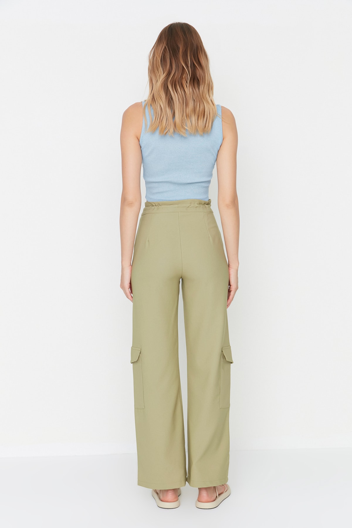 Pantaloni cargo Trendyol Khaki cu detaliu din frânghie țesută