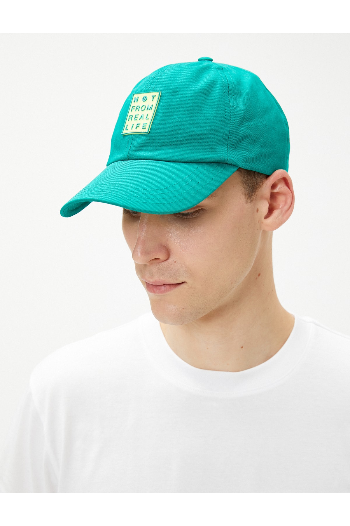 Levně Koton Cap and Slogan Detail with Printed Label