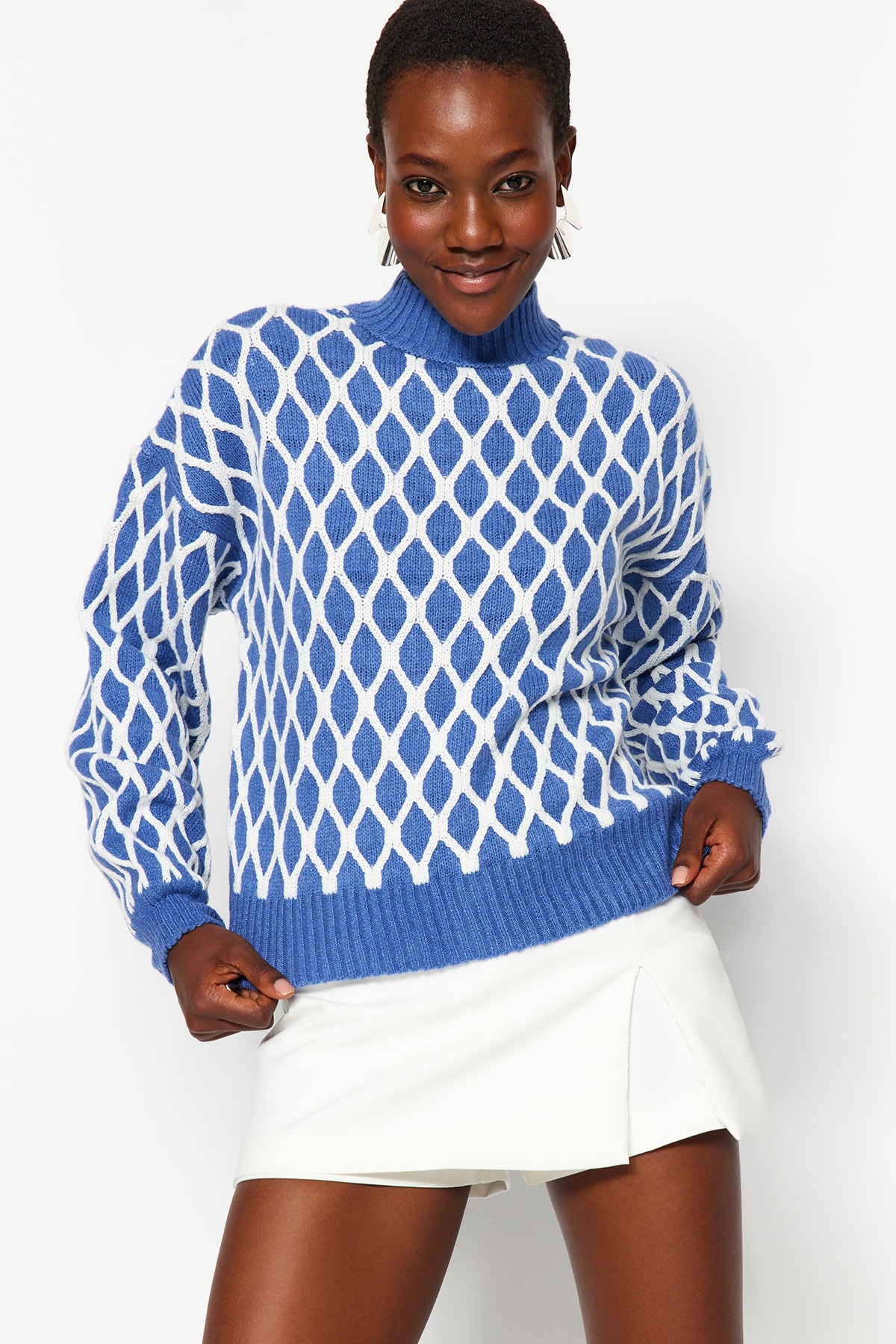Trendyol Indigo Soft-Texture Patterned Knitwear Sweater