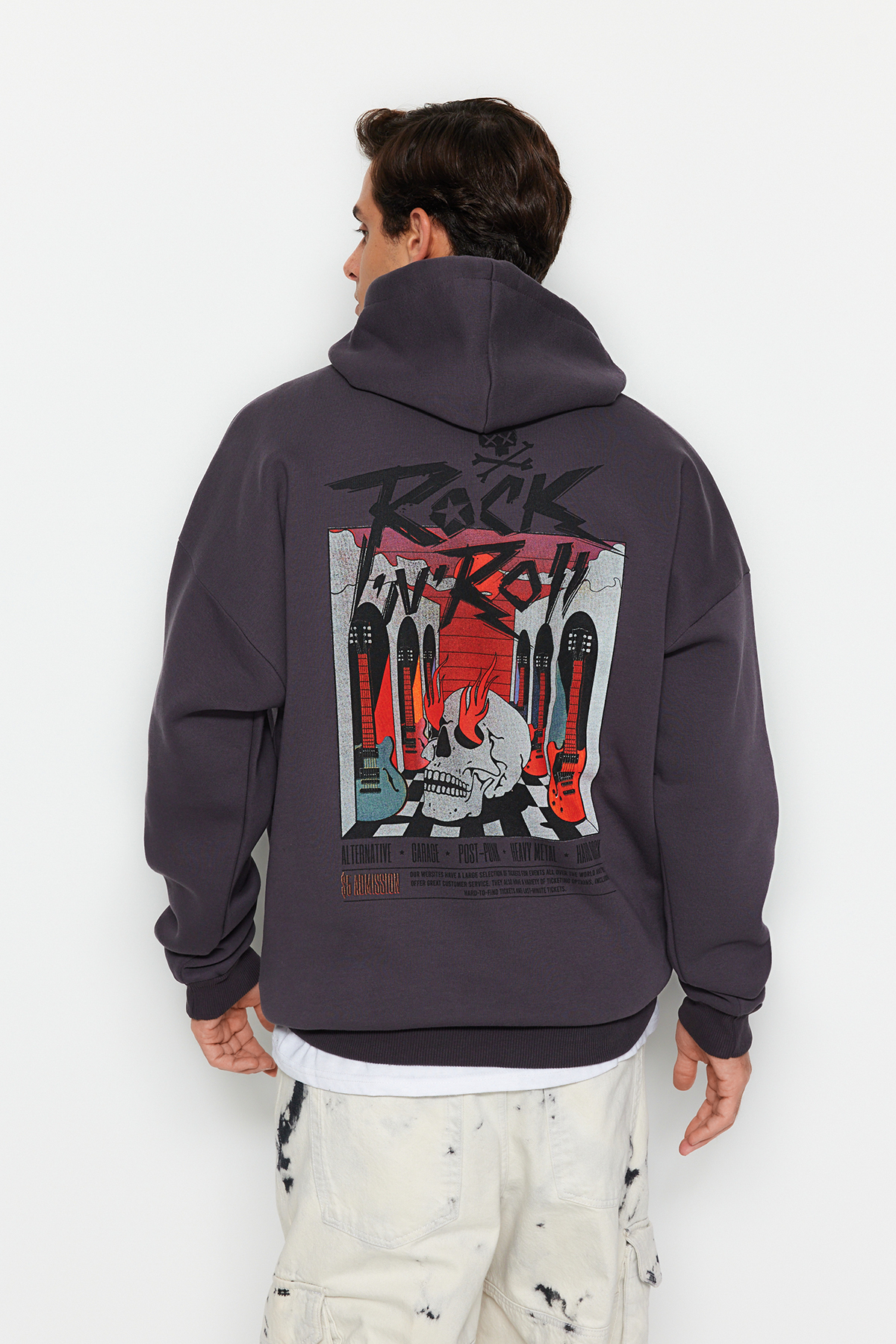 Levně Trendyol Anthracite Oversize/Wide Cut Fleece Inside Hooded Rock Printed Sweatshirt