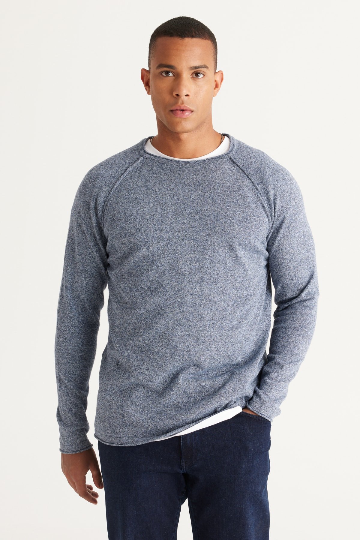 Levně AC&Co / Altınyıldız Classics Men's Indigo-ecru Standard Fit Regular Fit Crew Neck Cotton Muline Patterned Knitwear Sweater
