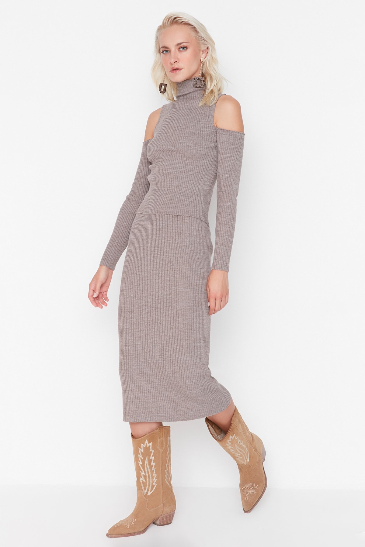Trendyol Two-Piece Set - Beige - Regular fit