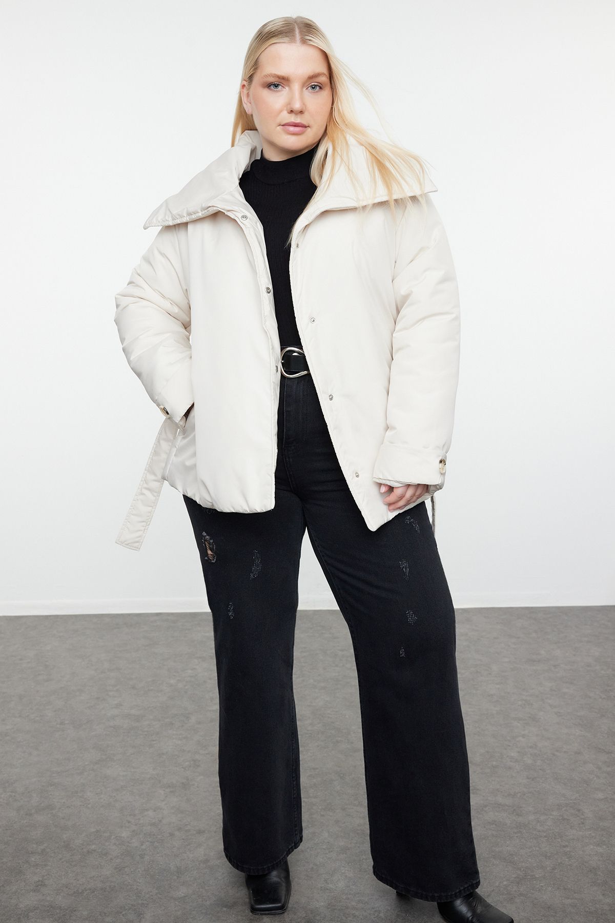 Trendyol Curve Ecru Regular Fit Wide Collar Waist Tie Detailed Coat