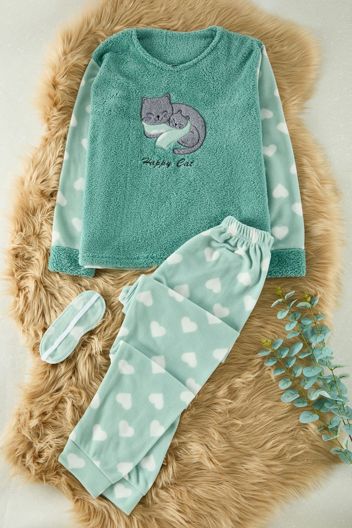 Trendyol Mint Heart Cat Embroidered Sleep Band Polar Fleece Winter Knitted Pajama Set