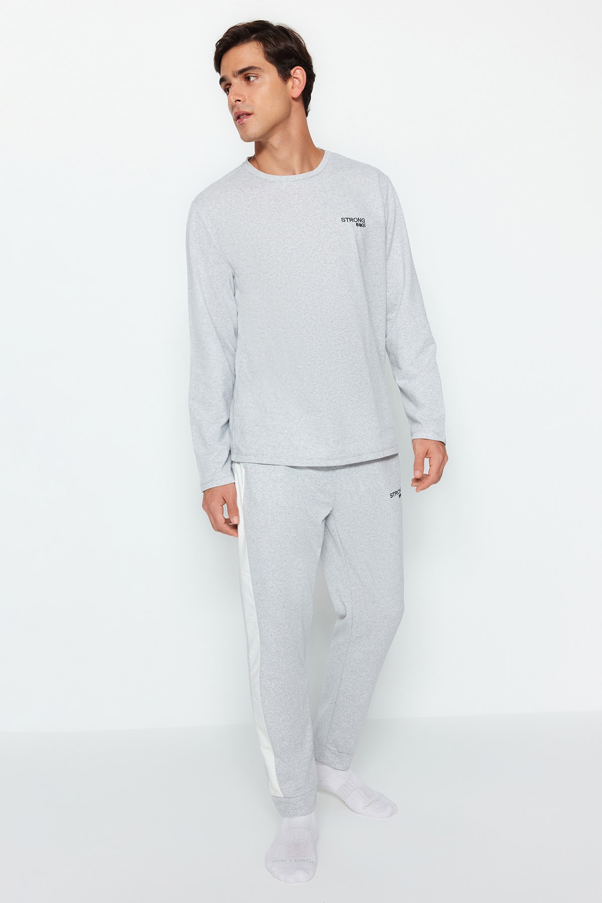 Trendyol Gray Embroidery Detailed Knitted Pajamas Set