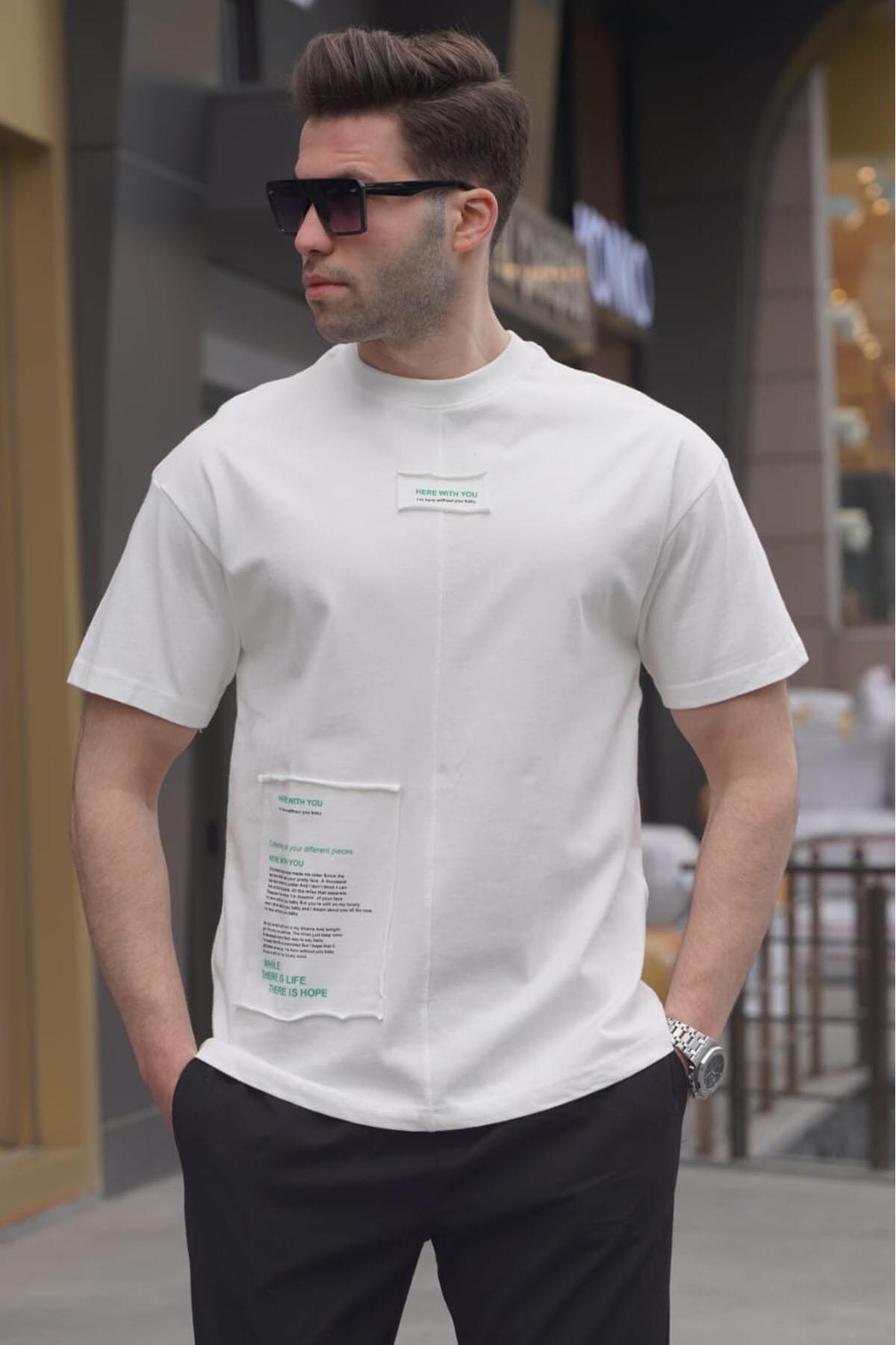 Levně Madmext Men's Ecru Patched Cotton T-Shirt 6068
