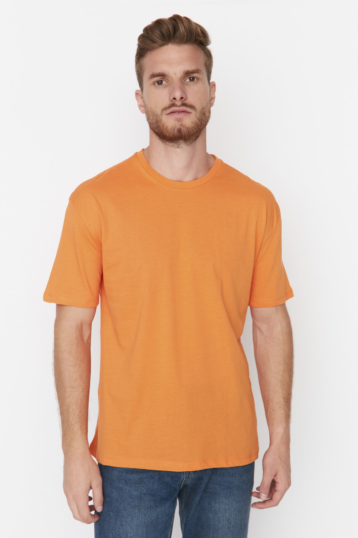 Trendyol Orange Men's Basic 100% Cotton Relaxed/Comfortable cut, Crew Neck Short Sleeved T-Shirt
