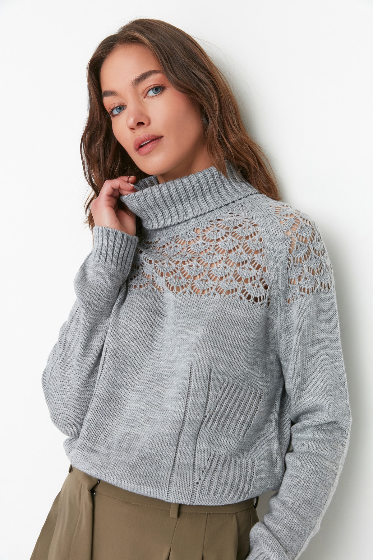 Trendyol Gray Turtleneck Knitwear Sweater