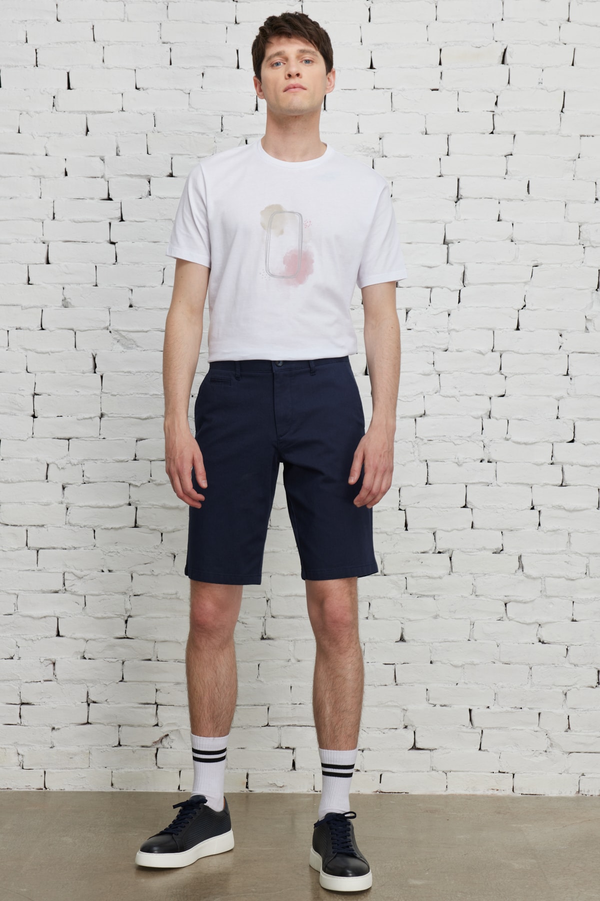 Levně AC&Co / Altınyıldız Classics Men's Navy Blue Slim Fit Slim Fit Dobby Shorts with Side Pockets.