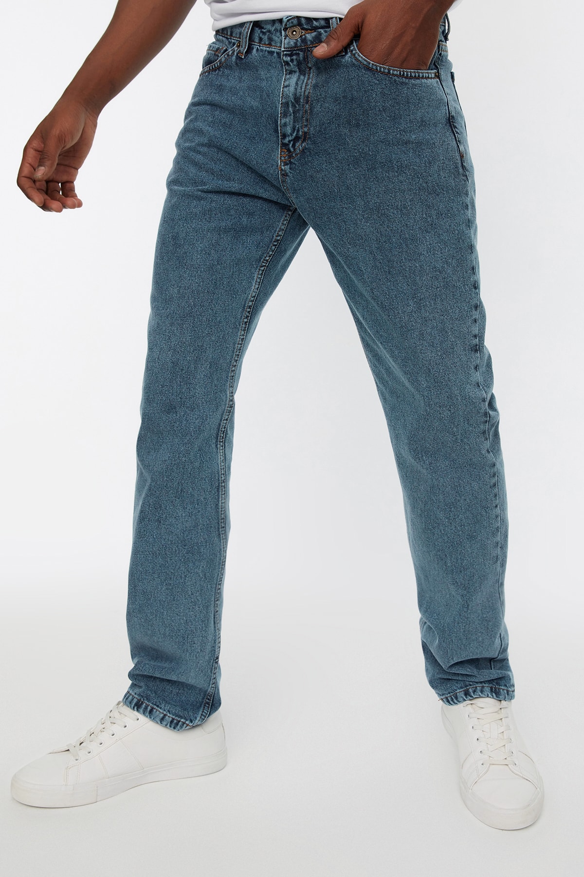 Мъжки дънки. Trendyol TMNAW22JE0059/blue