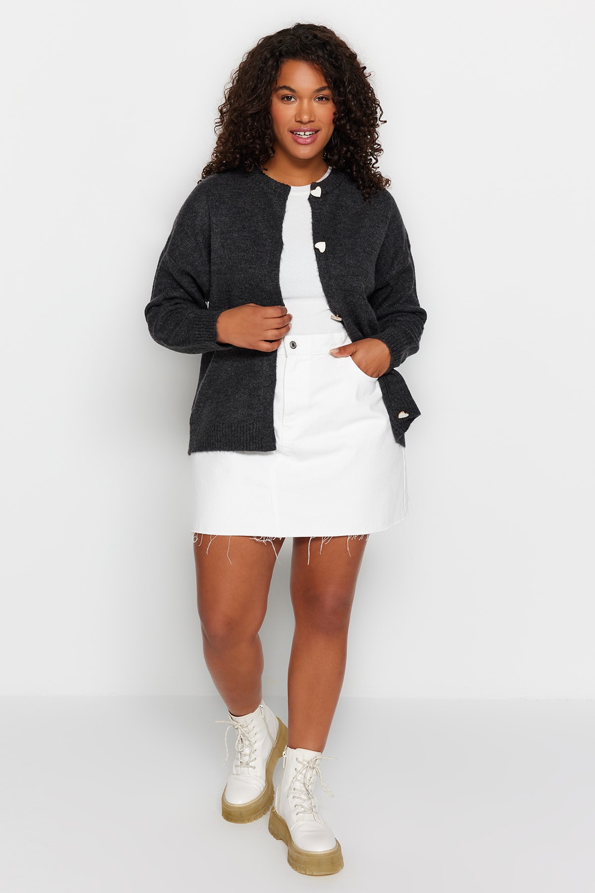 Trendyol Curve Plus Size Cardigan - Gray - Relaxed fit