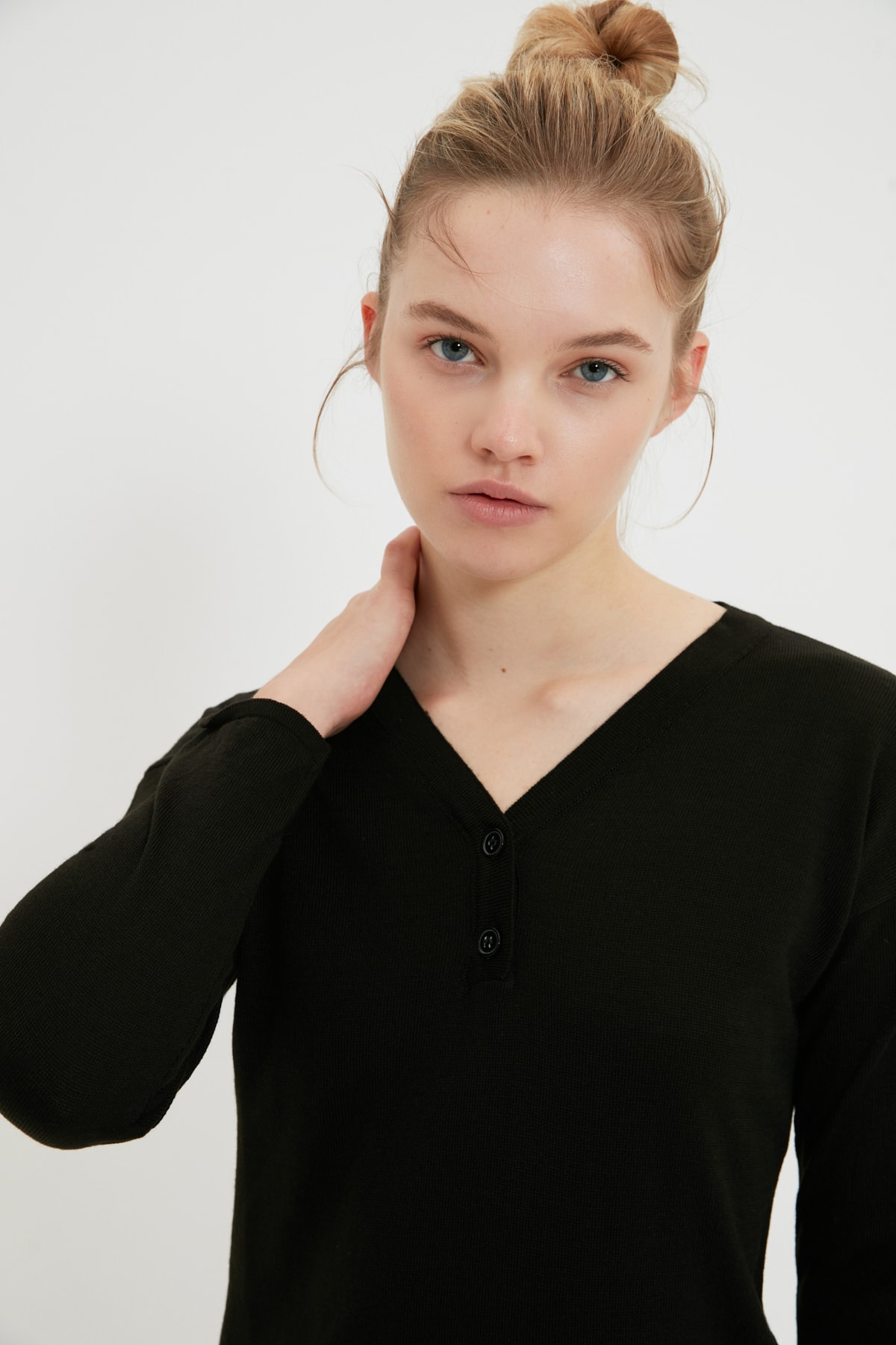 Trendyol Blouse - Schwarz - Regular fit