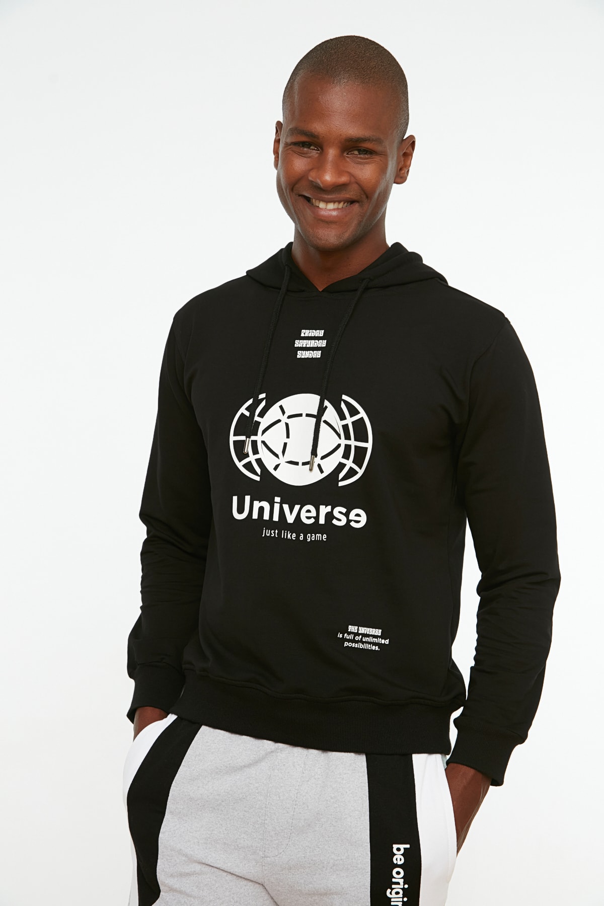 Trendyol Sweatshirt - Black - Regular fit