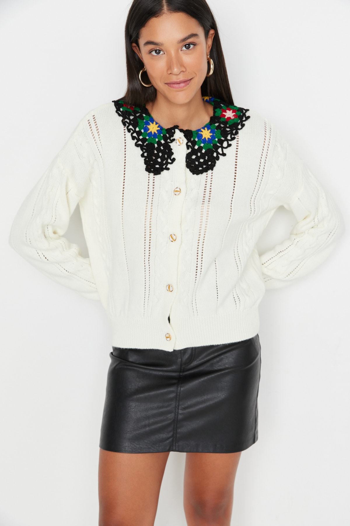 Trendyol Cardigan - Ecru - Regular fit