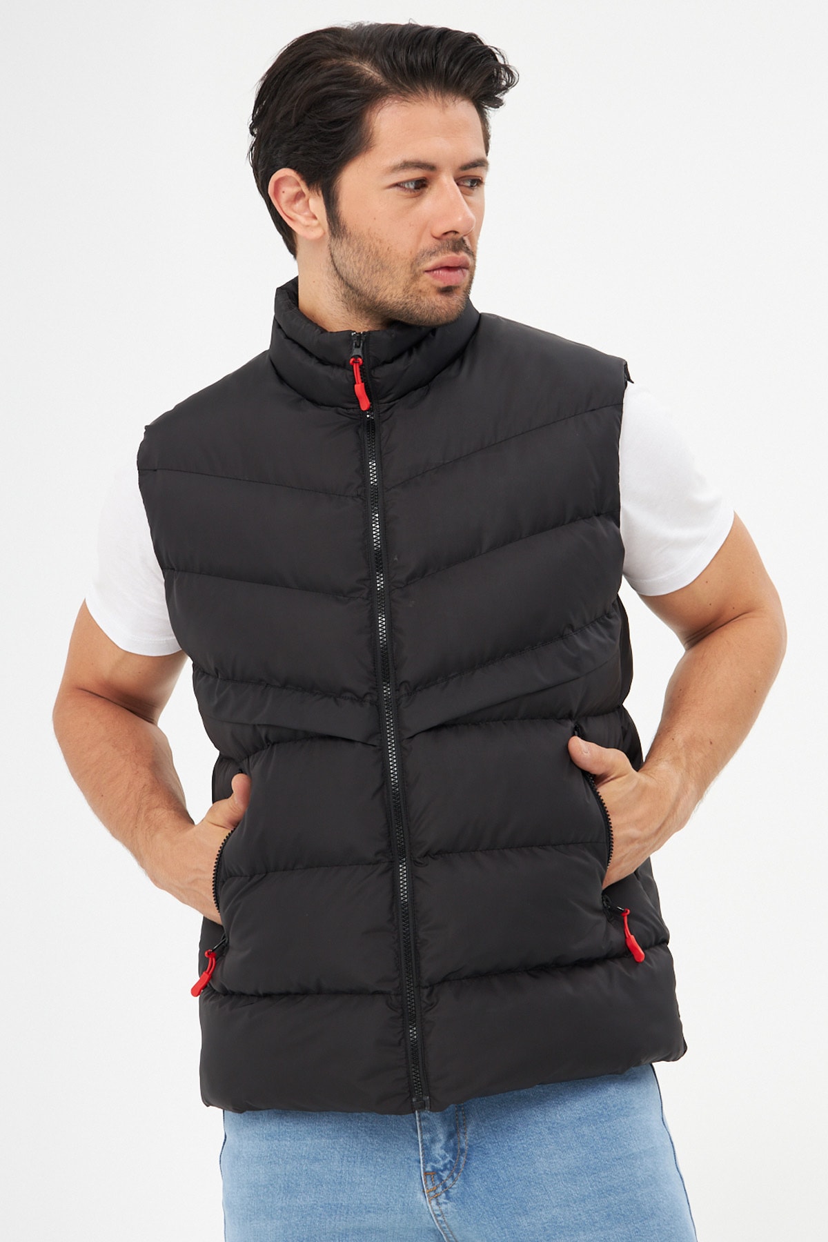 D1fference Men's Lined Water And Windproof Black Puffer Vest