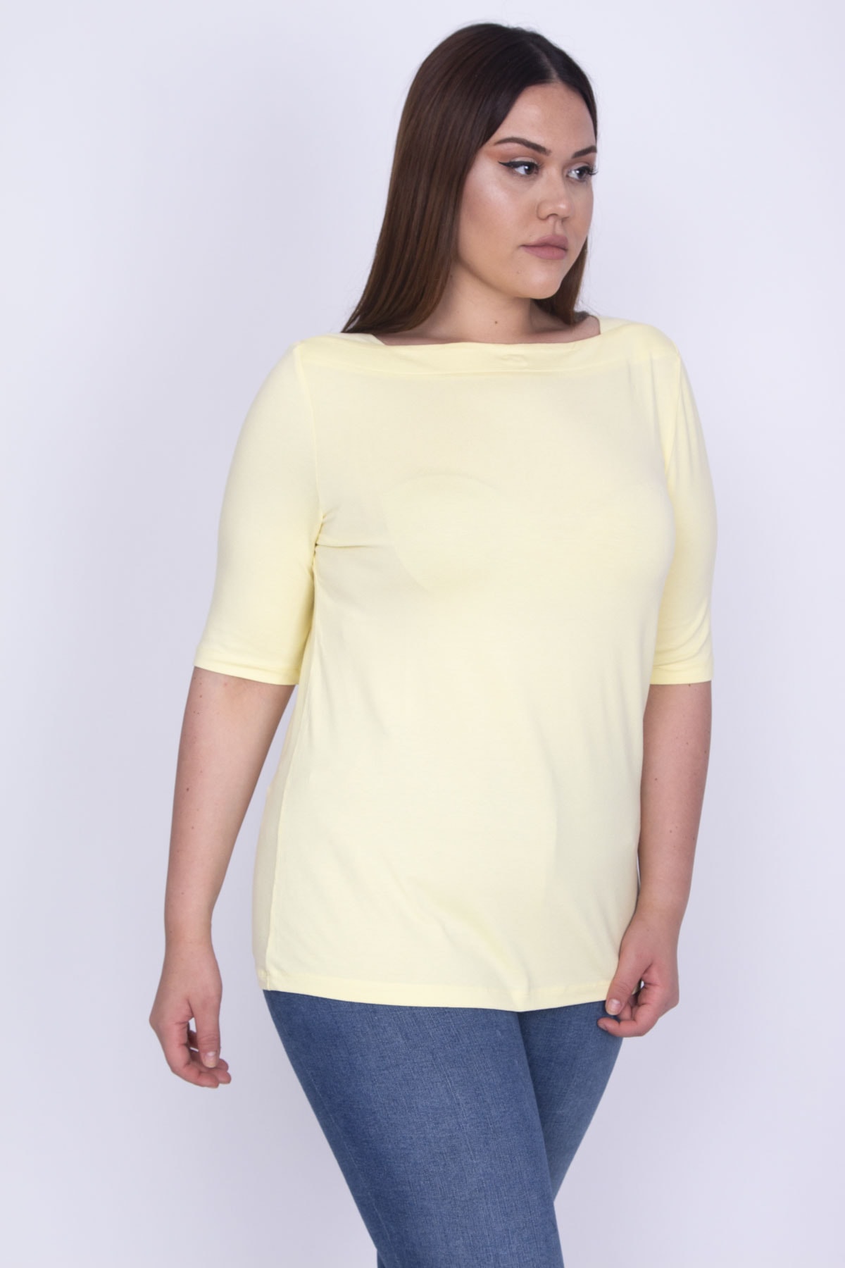 Levně Şans Women's Plus Size Yellow Square Collar Viscose Blouse