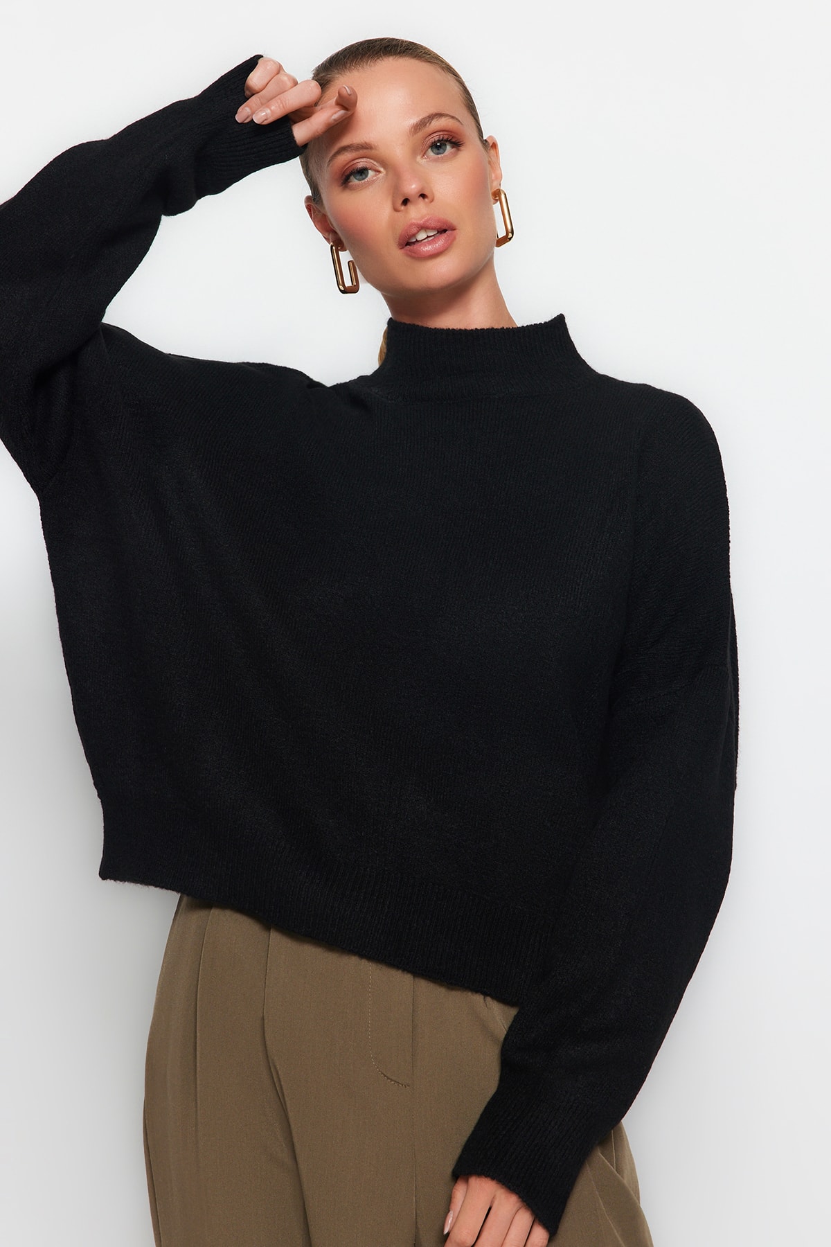 Trendyol Sweater - Black - Oversize