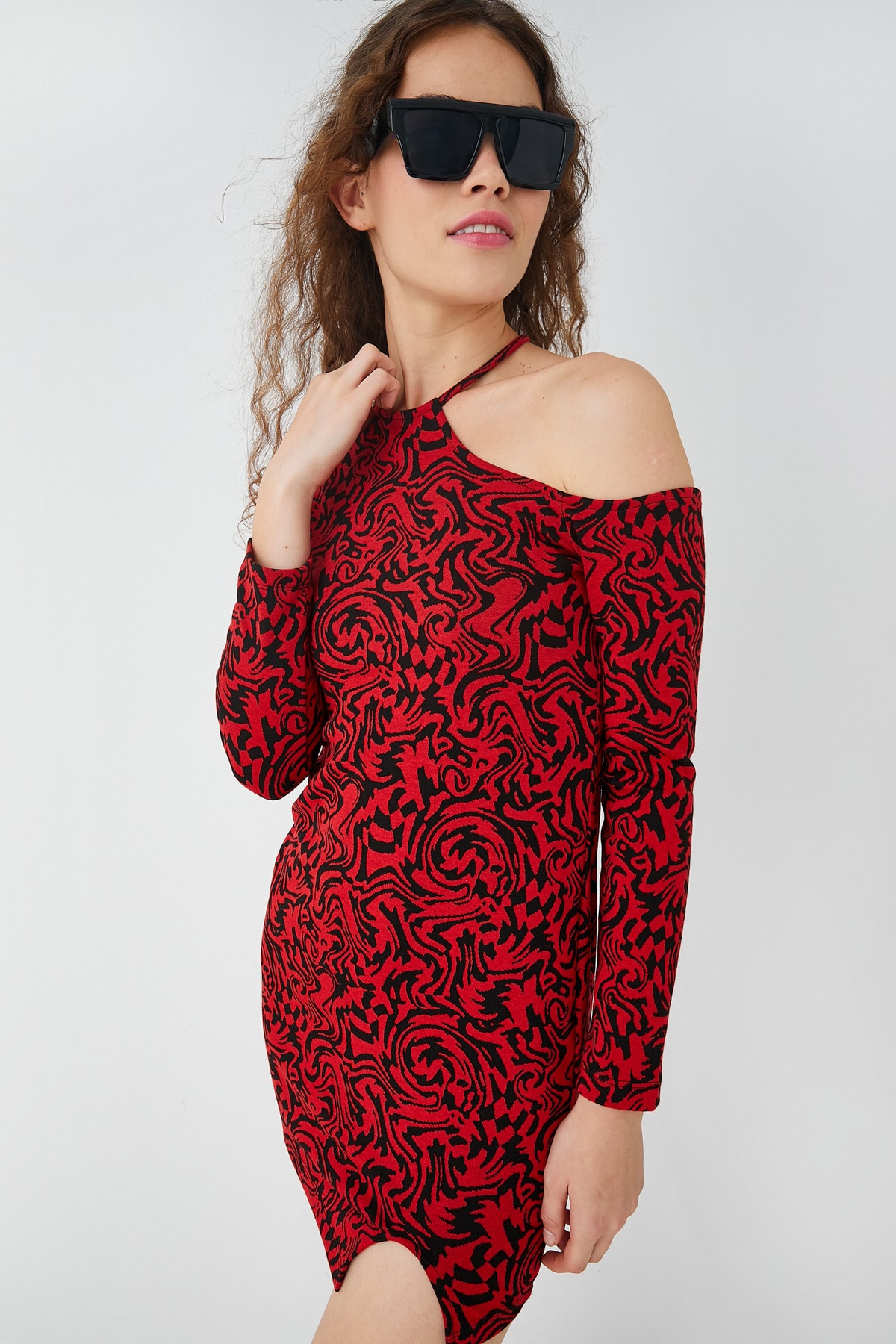 Levně Koton šaty - červená - asymetrická