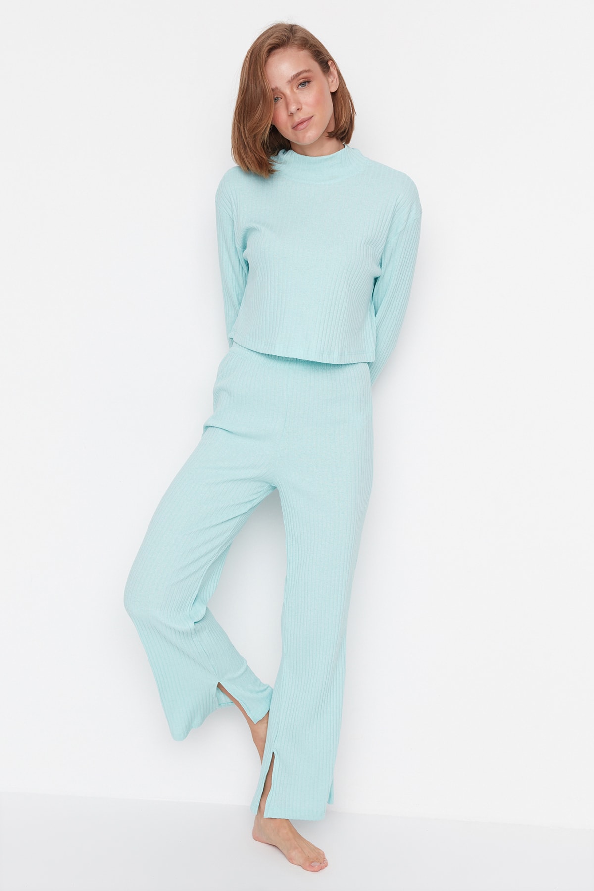 Trendyol Mint Half Turtleneck Slit Detailed Corduroy Knitted Pajamas Set