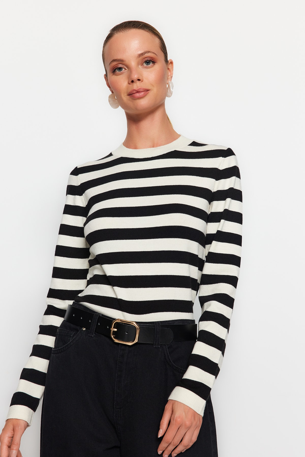 Trendyol Sweater - Ecru - Slim fit