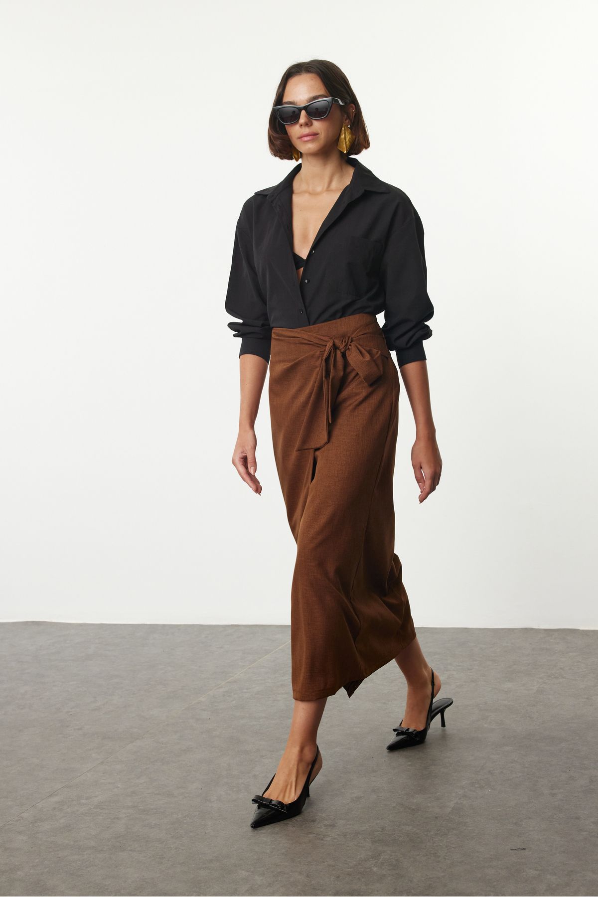 Trendyol Brown Double Breasted Tie Detailed Linen Look Woven Skirt