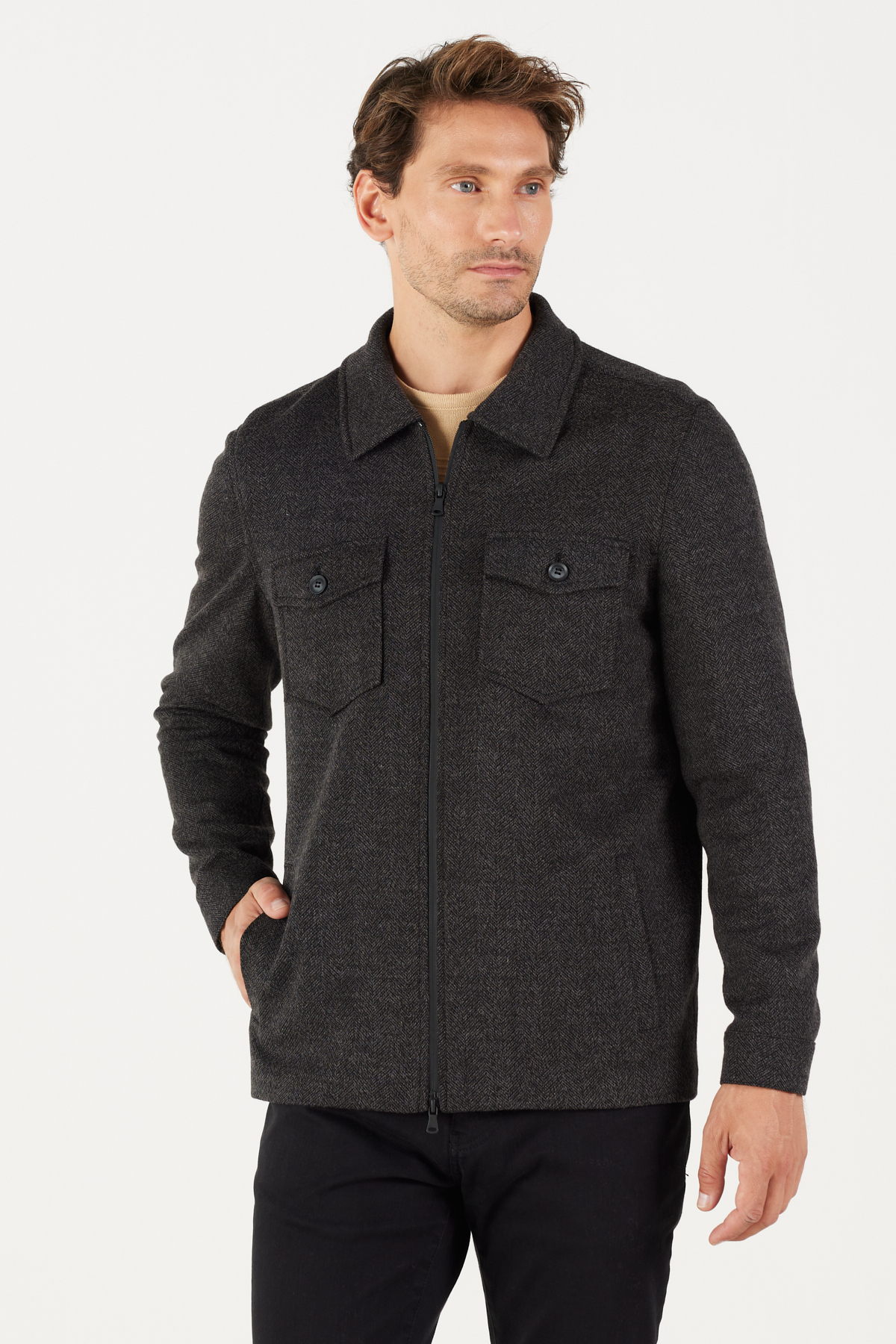 Levně ALTINYILDIZ CLASSICS Men's Black Comfort Fit Relaxed Cut Shirt Collar Patterned Winter Shirt Jacket