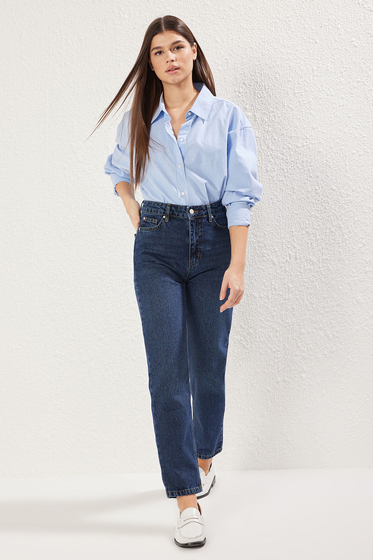 Trendyol Dark Blue Regular Waist Mom Jeans
