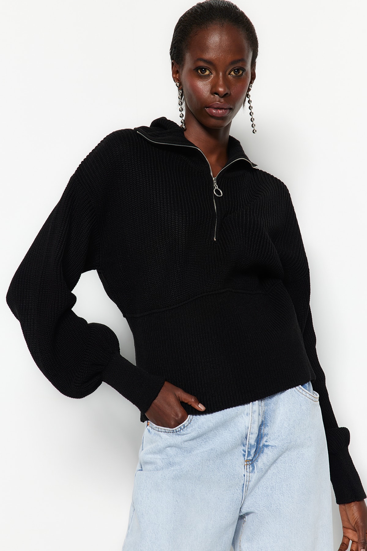 Trendyol Black Stand-Up Collar Knitwear Sweater