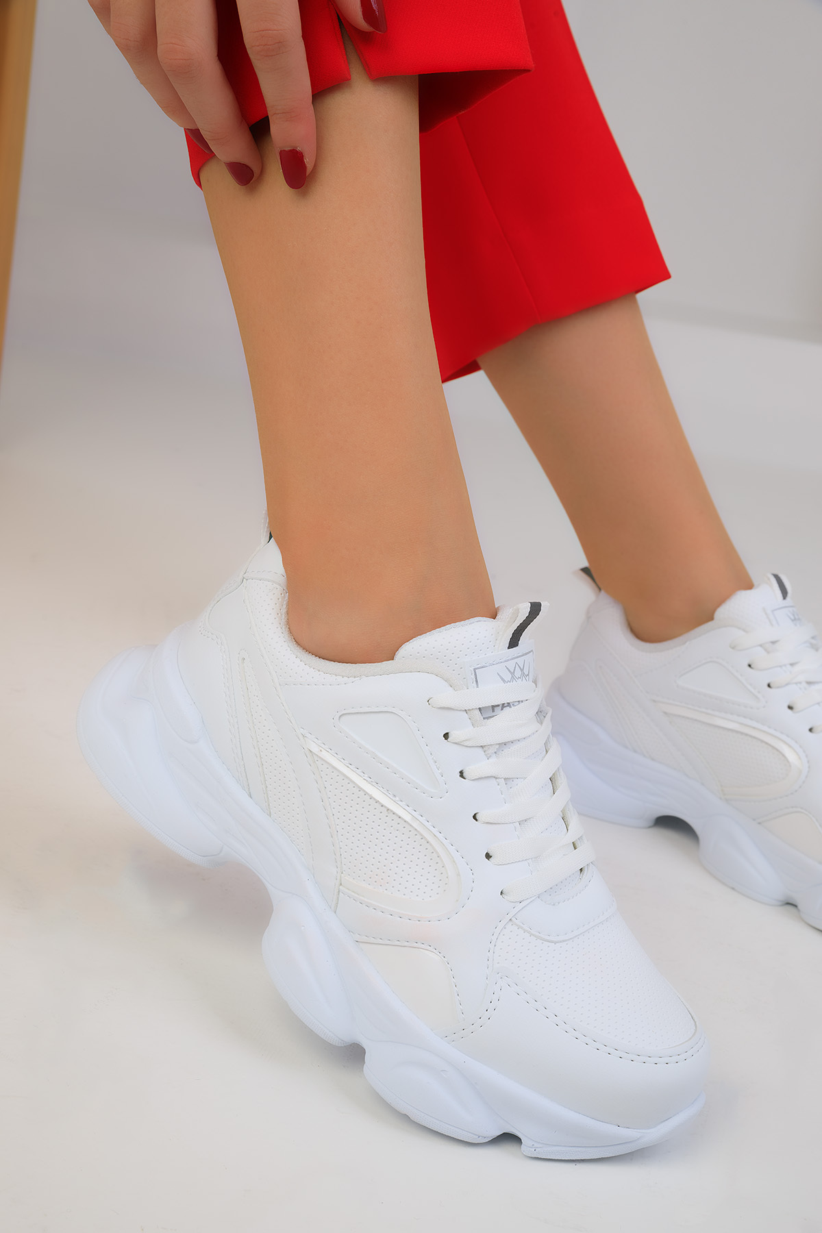 Adidași Soho White-C pentru femei 17226