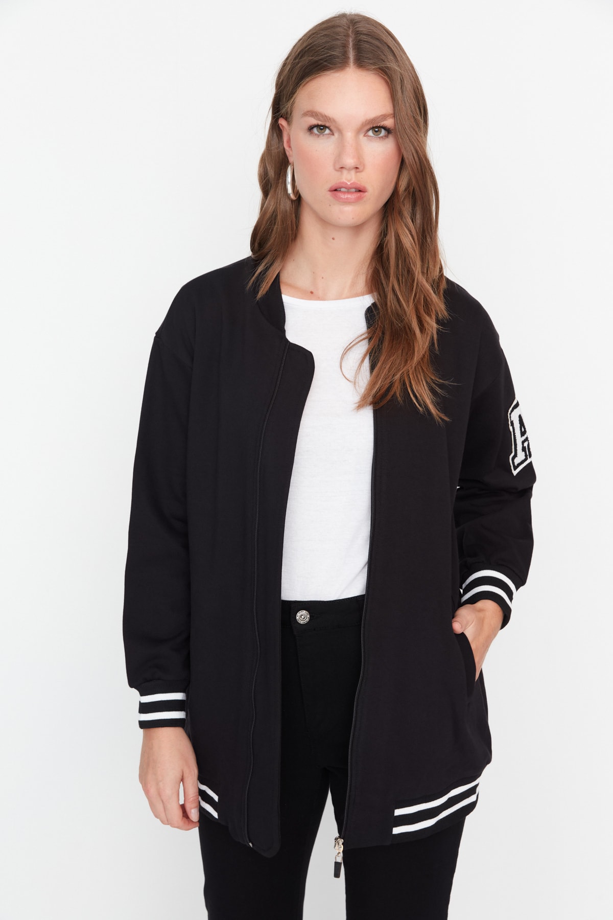 Trendyol Sweatshirt - Black - Regular fit